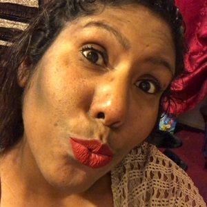 Meet your Posher, Agustina